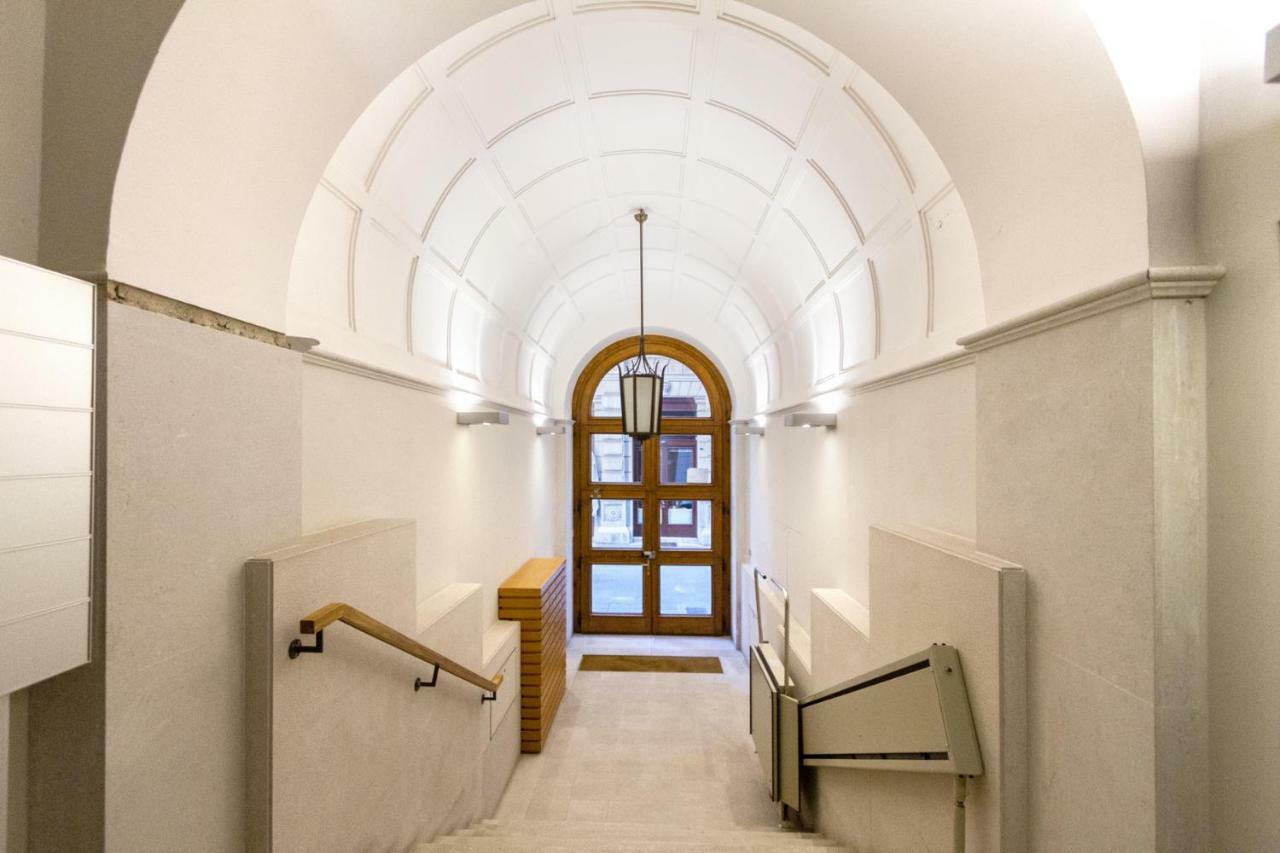 Tergesteo Palace Suite トリエステ エクステリア 写真